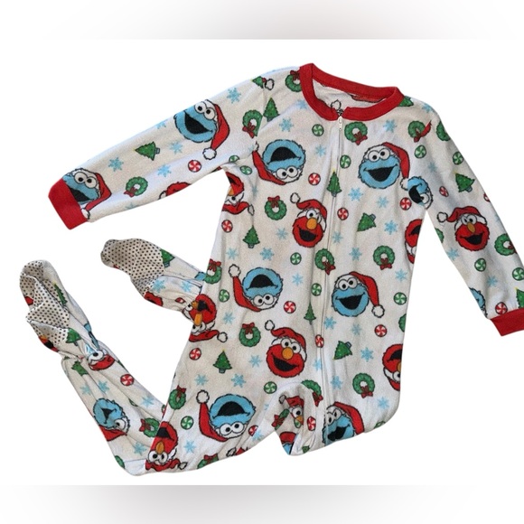 🎄 boys Elmo Christmas pajamas - Picture 1 of 5